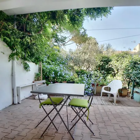 Pour 4 Pers Avec Wifi, Proche Marche - Fr-1-475-197 Apartment *